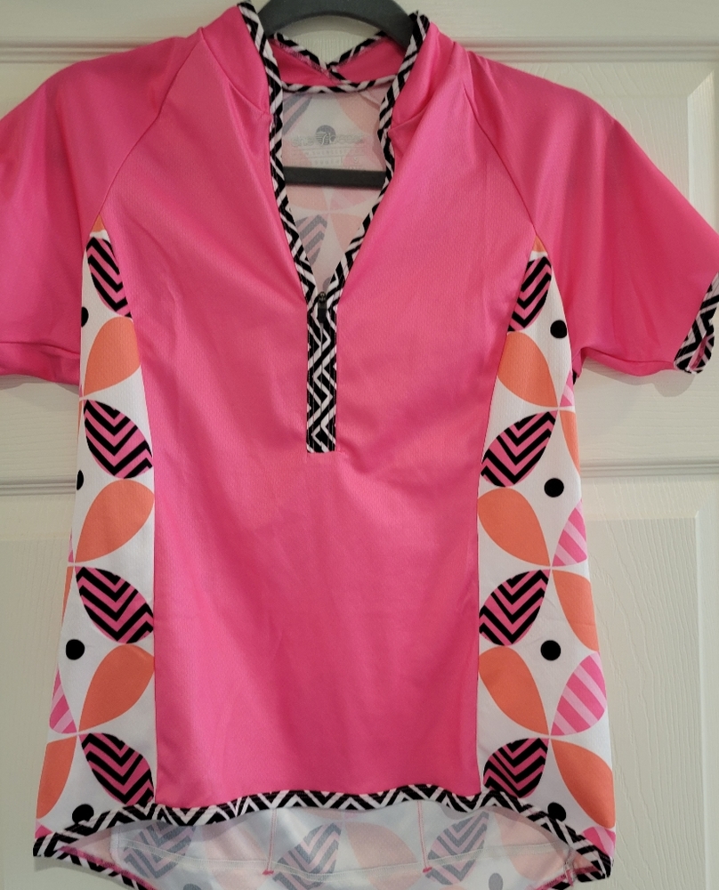 SHE BEEST Womens Short Sleeve Pink Cycling Shirt With Back Pocket